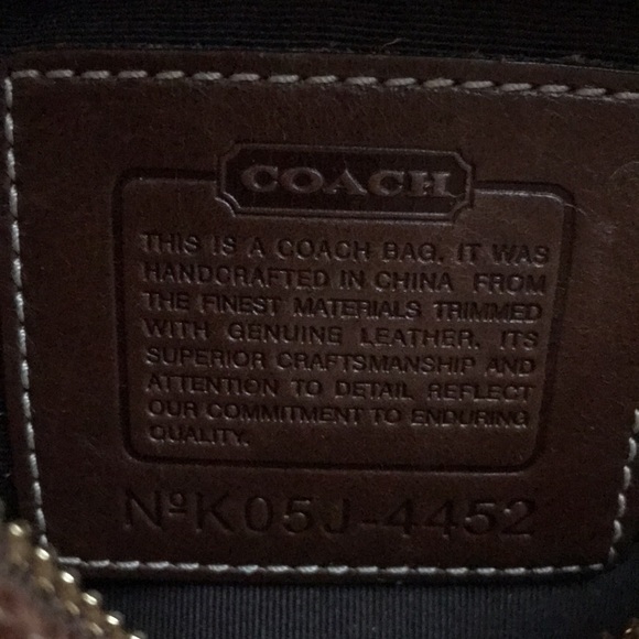 Vintage COACH Cream and Brown hand Bag - Picture 9 of 11